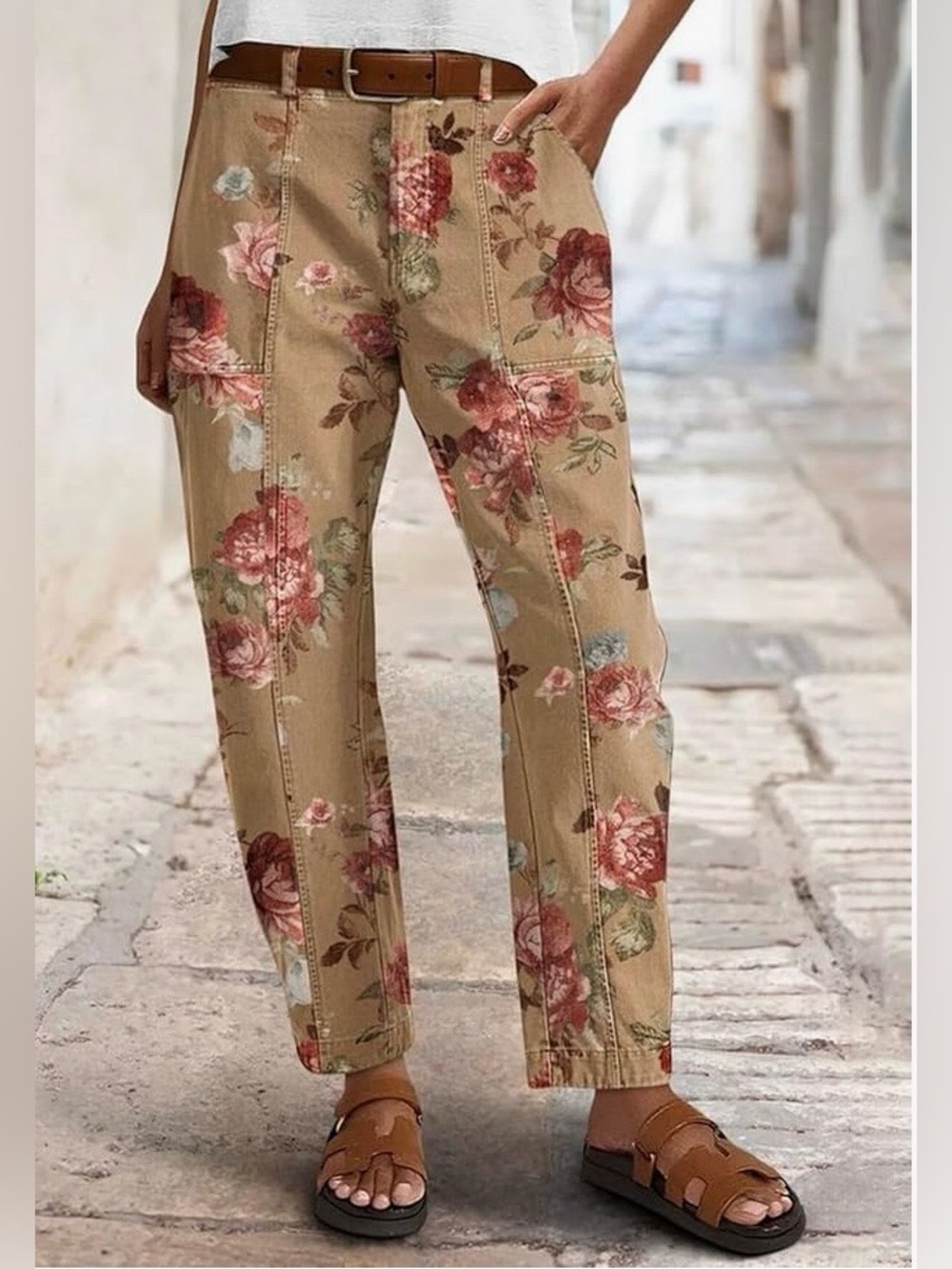 Flamingals Floral Print Solid Stitch Detail Mid Waist Barrel Leg Crop Jeans